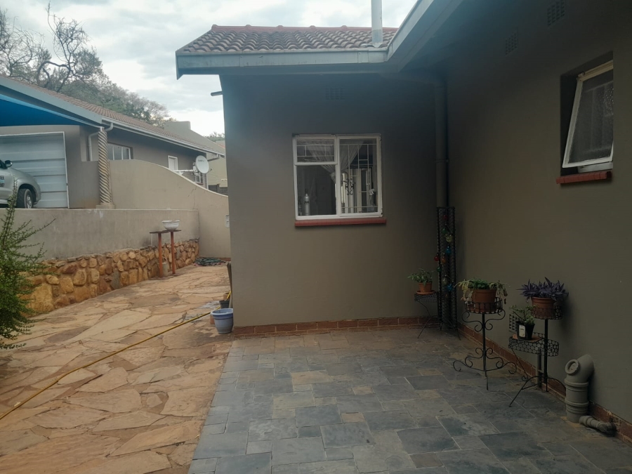 4 Bedroom Property for Sale in Protea Park North West